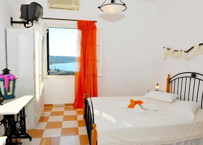 Margaritari Milos Apartment *