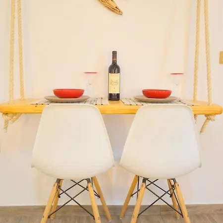 Margaritari Milos Apartamento *