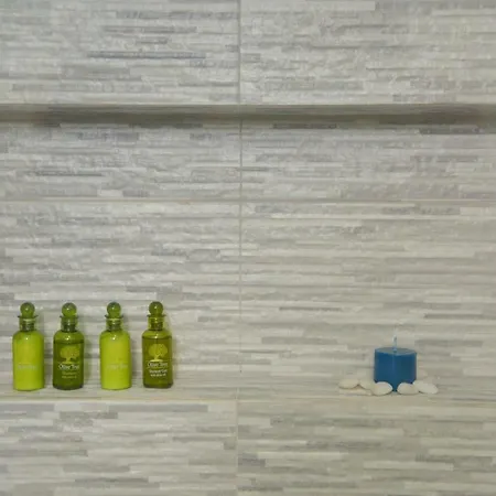 Margaritari Milos * Adamantas (Milos)